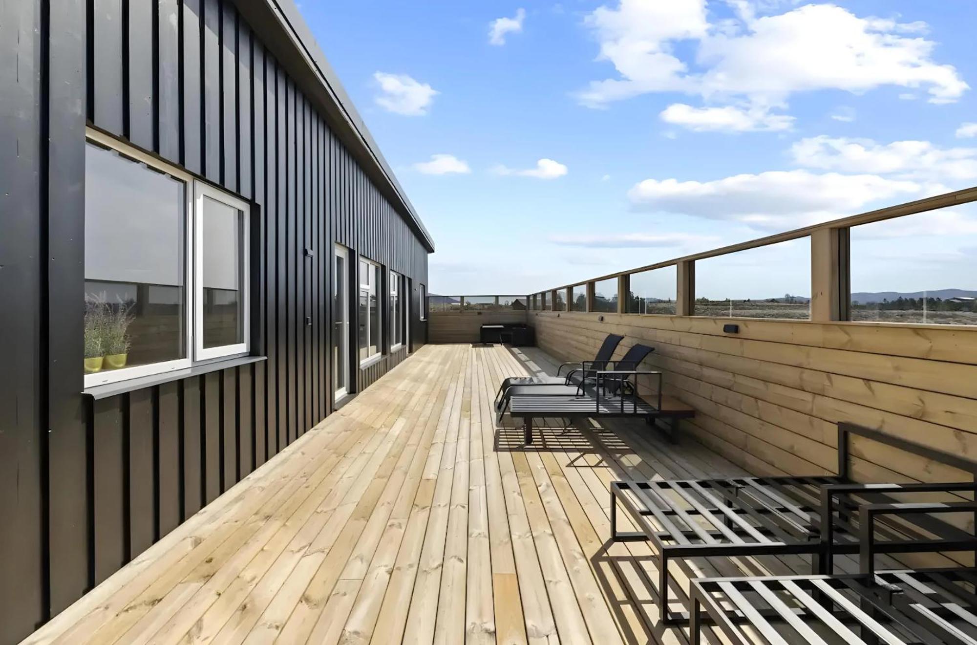 Veithilundur Cozy Cabin With Hot Tub & Sauna - Ultimate Retreat מראה חיצוני תמונה